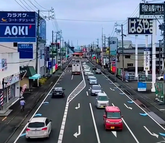 消息称日本考虑对电动汽车征收新税，用于道路