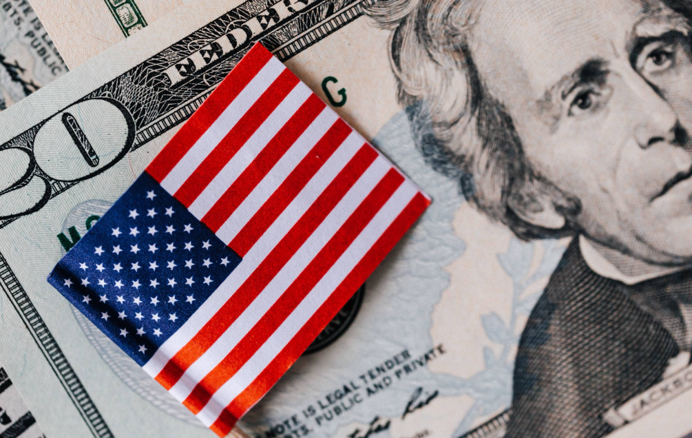 美国债市:短端维持跌势 尽管3年期标售表现良好