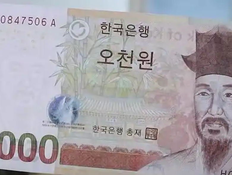 中东紧张局势和通胀担忧持续之际 金价小幅走低